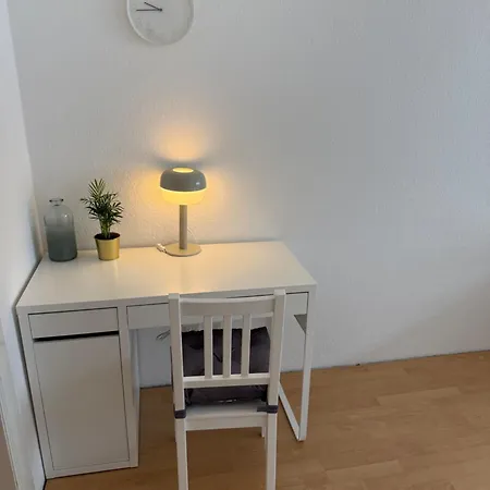 Stilvolle Nahe Innenstadt & Airport アパート *